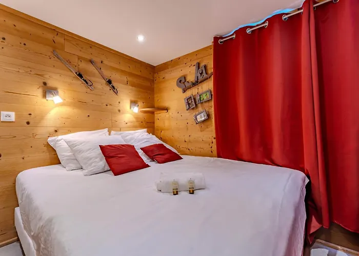 Contemporary 3br-2ba - Perfect For 8, Center - Le Serac Apartament