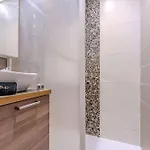 Contemporary 3br-2ba - Perfect For 8, Center - Le Serac * 발토랑스